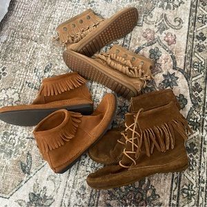3 pairs- Minnetonka Boot Lot-Women’s 8 fringe booties moccasins